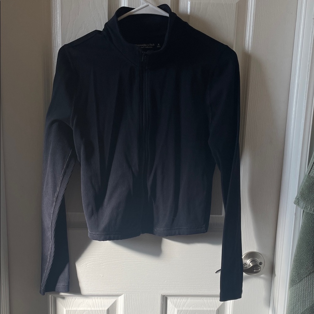 Abercrombie and Fitch Soft A&F Collection medium m workout Black Zip-Up Jacket